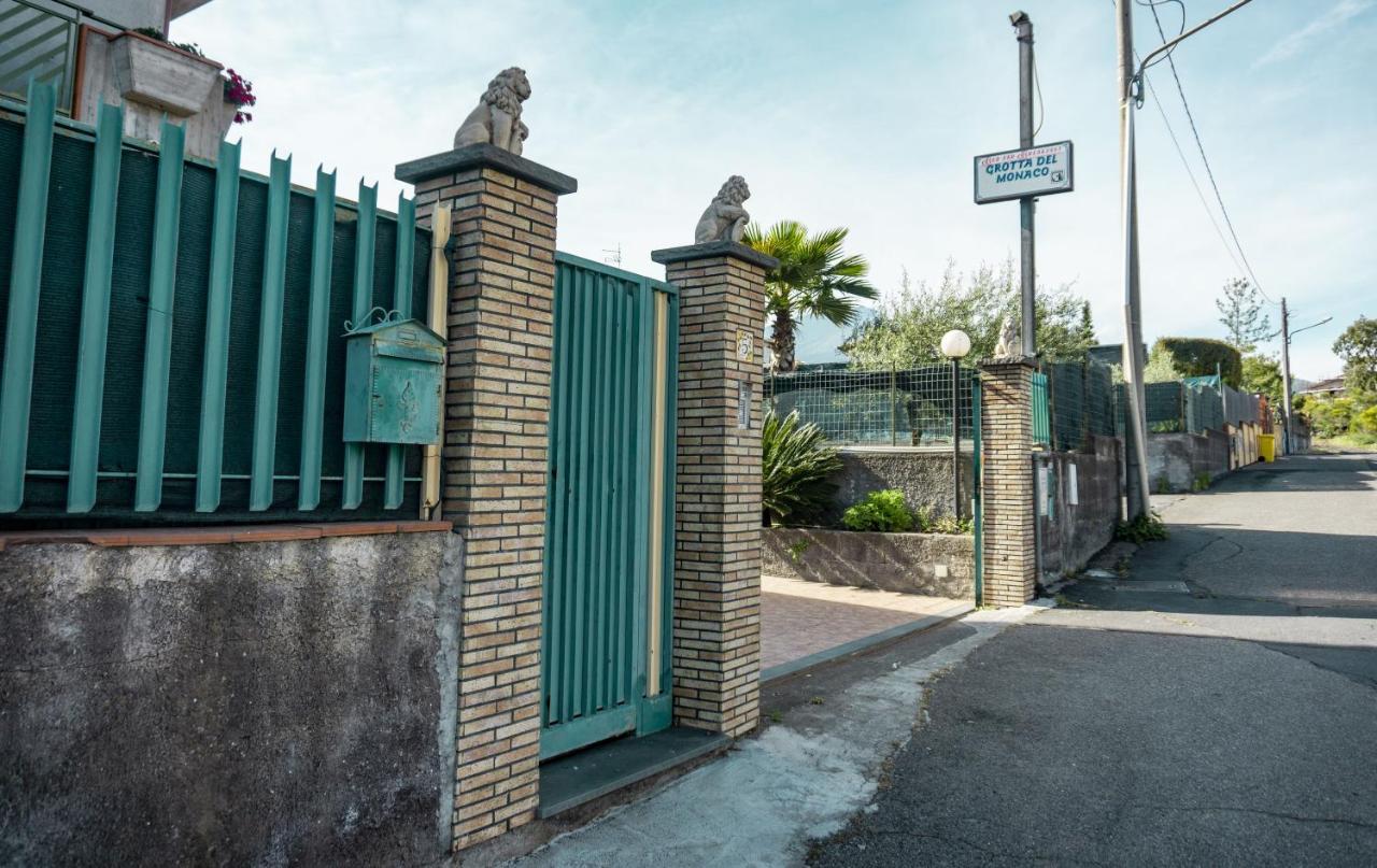 Grotta Del Monaco Bed & Breakfast Педара Екстериор снимка
